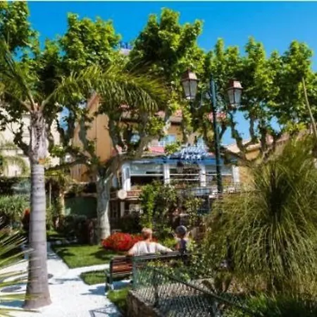 Le Lavandou, 1 Piece, 4 Personnes - Fr-1-251-315 Apartment Le Lavandou